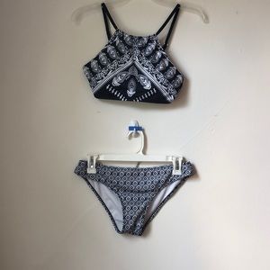 CUPSHE halter top bikini, bottoms included